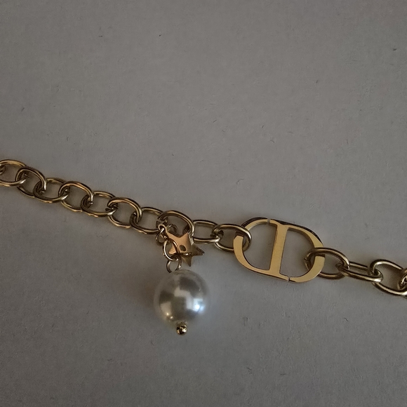 Gold Charm Bracelet with Pearl Accent - Picture 7 of 8